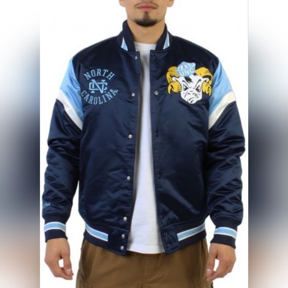 Mitchell & Ness Other - Mitchell & Ness UNC Satin Jacket XL